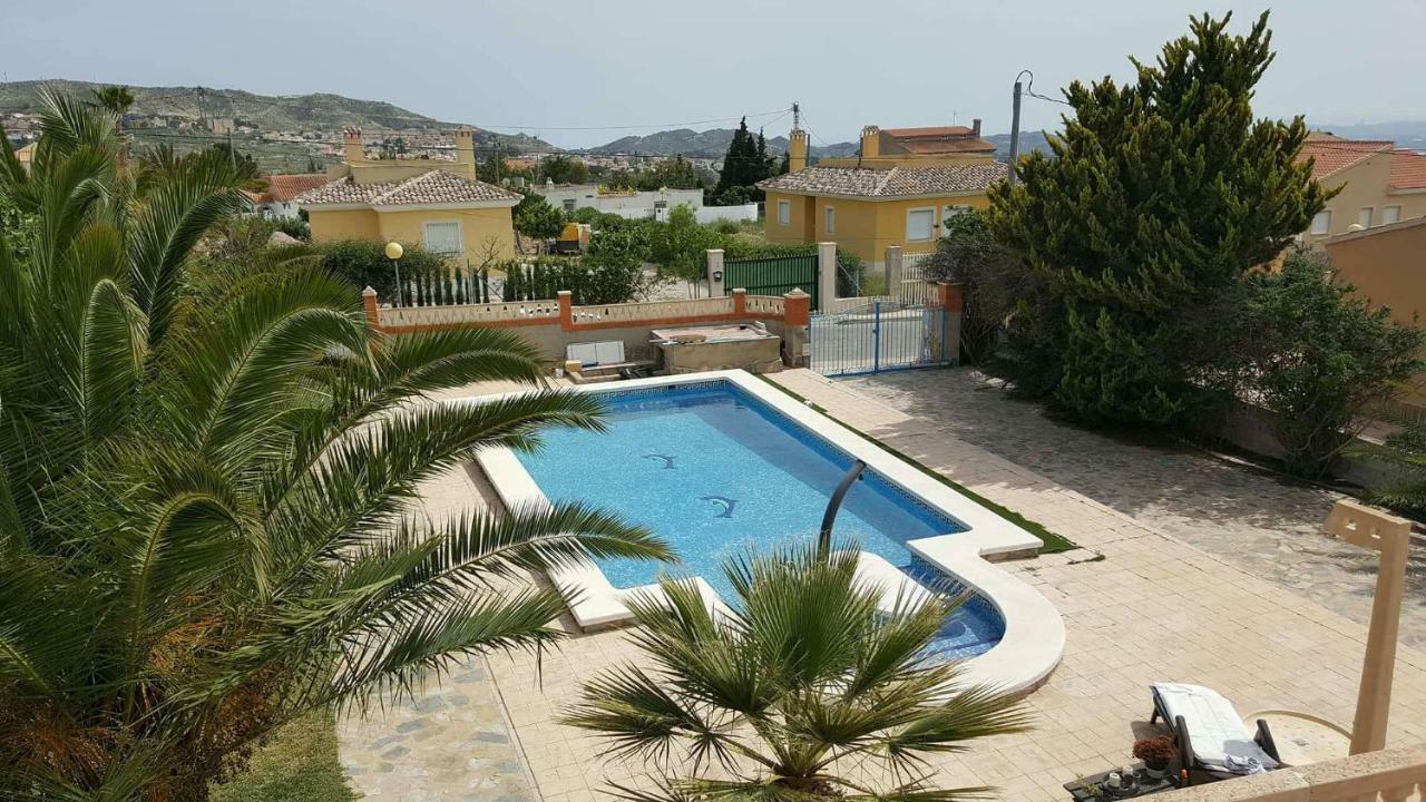 Casa De Los Amigos Busot Exteriör bild
