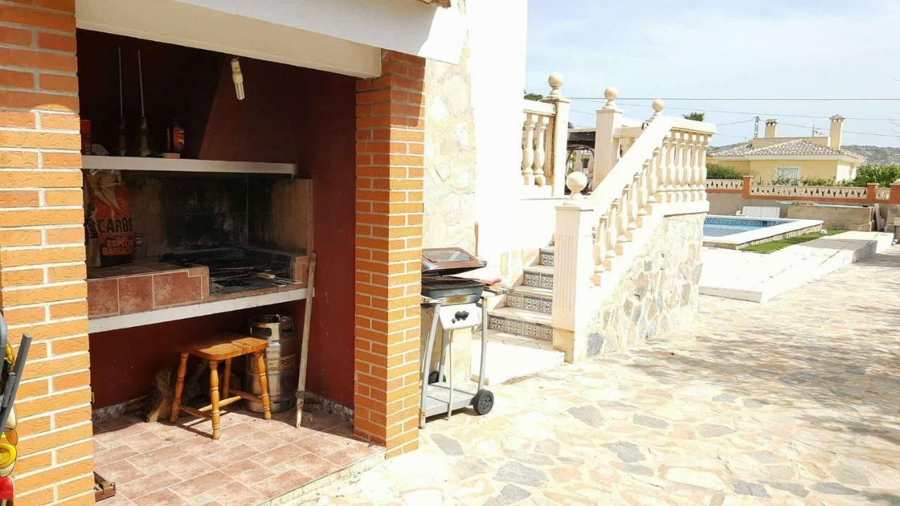 Casa De Los Amigos Busot Exteriör bild